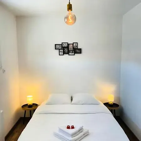 Σπίτι διακοπών Comme A La Maison Lucey