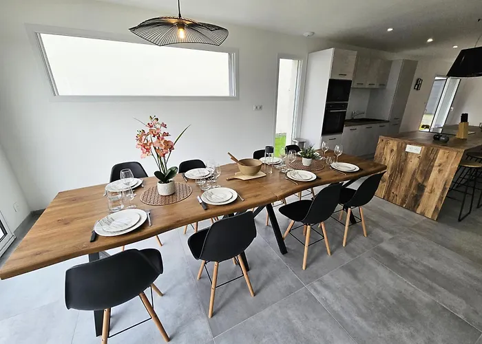 Comme A La Maison Prázdninový dům Lucey